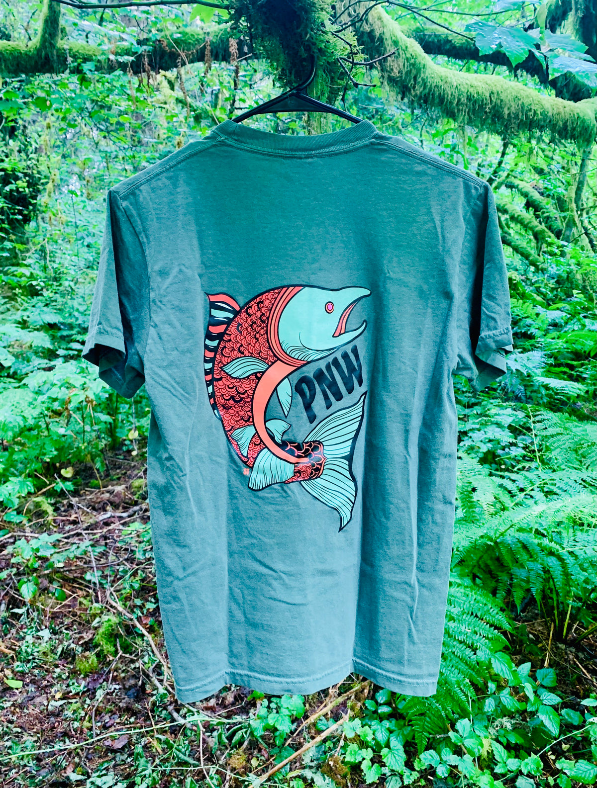 Green Salmon T-shirt - SMALL
